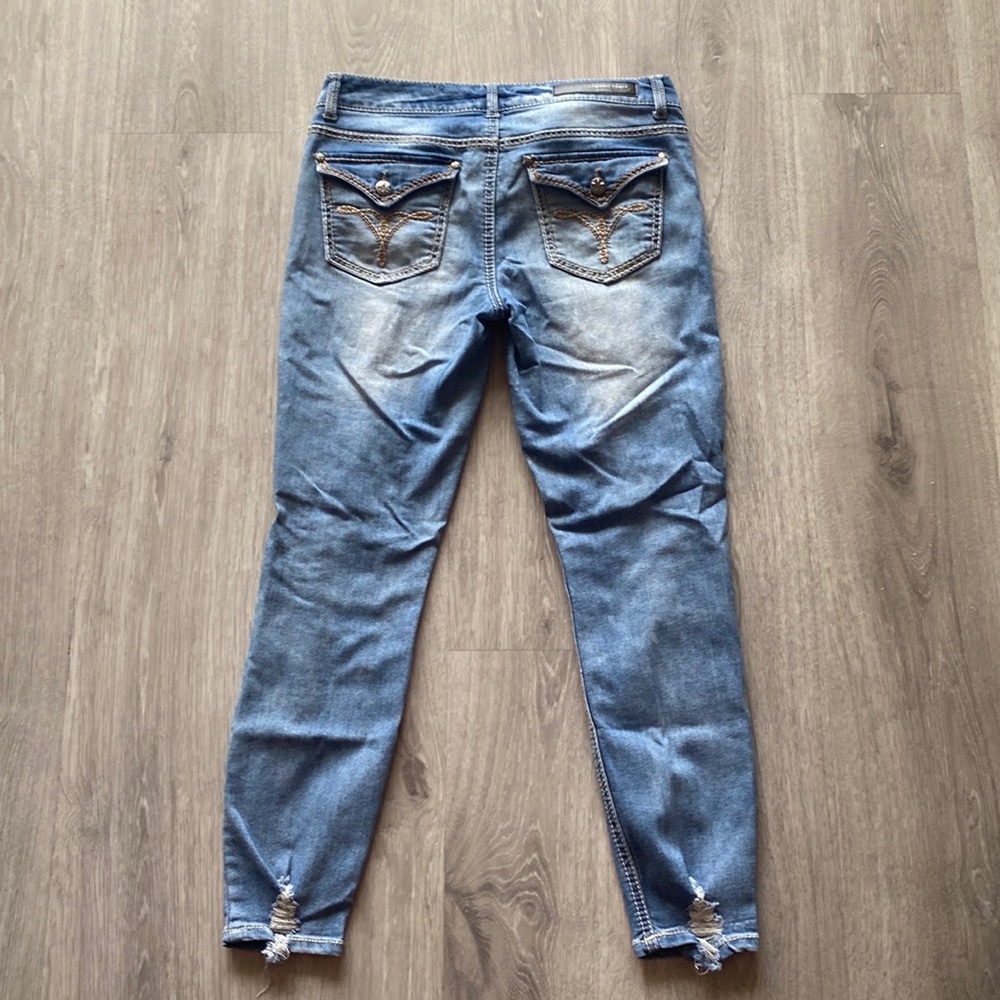 Rue21 Ripped Jeans - Picture 5 of 8